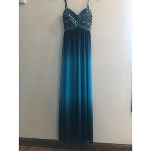 Prom dress strapless, full length